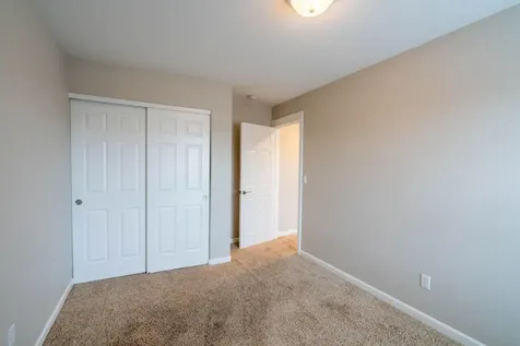 2927 NW 17th Street Redmond OR 97756