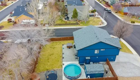2927 NW 17th Street Redmond OR 97756
