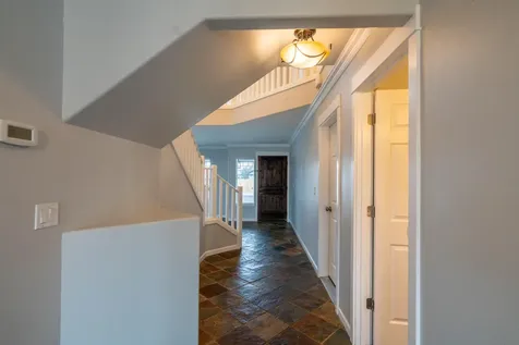 2927 NW 17th Street Redmond OR 97756