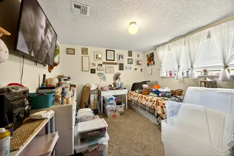 1553 Crater Lake Avenue Medford OR 97504