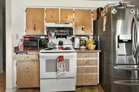 1553 Crater Lake Avenue Medford OR 97504