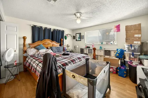 1553 Crater Lake Avenue Medford OR 97504