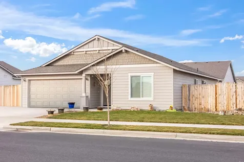 224 NW Monte Vista Avenue Madras OR 97741