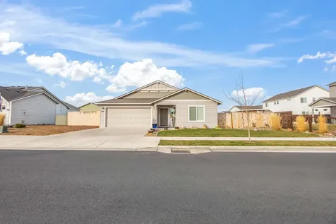 224 NW Monte Vista Avenue Madras OR 97741