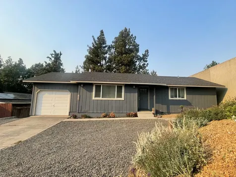 206 SW Hayes Avenue Bend OR 97702