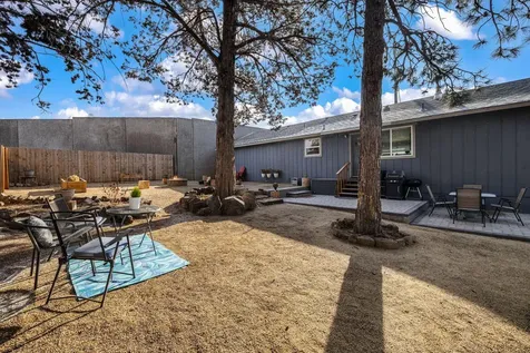 206 SW Hayes Avenue Bend OR 97702