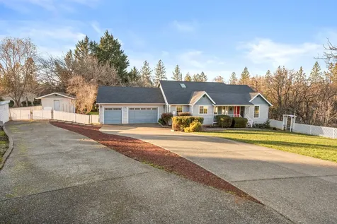 334 Village Lane Grants Pass OR 97527
