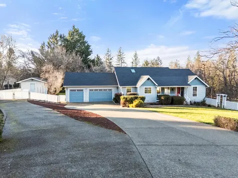 334 Village Lane Grants Pass OR 97527