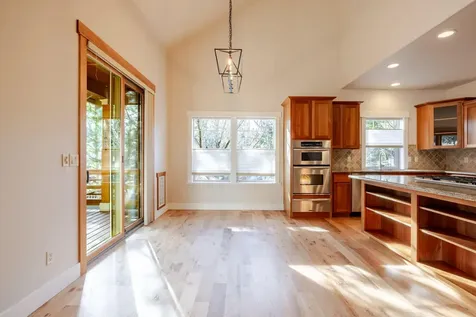 2752 NW Champion Circle Bend OR 97703