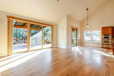 2752 NW Champion Circle Bend OR 97703