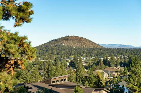 3385 NW Eighteenth Fairway Place Bend OR 97703