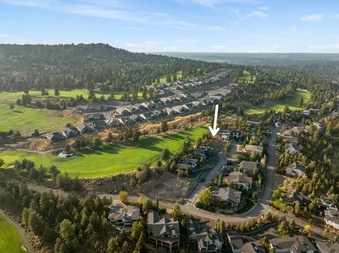 3385 NW Eighteenth Fairway Place Bend OR 97703