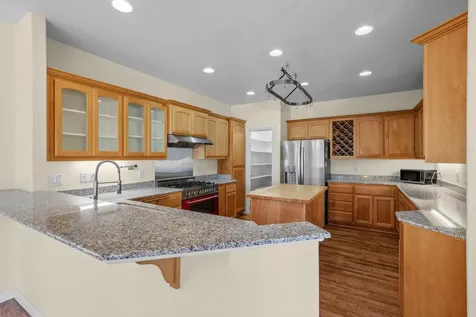 369 Meadow Drive Ashland OR 97520