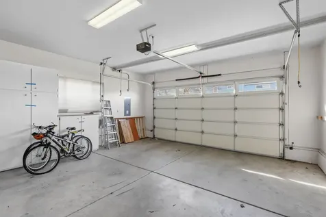 369 Meadow Drive Ashland OR 97520