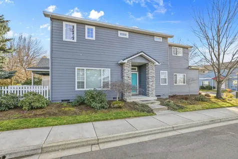 369 Meadow Drive Ashland OR 97520