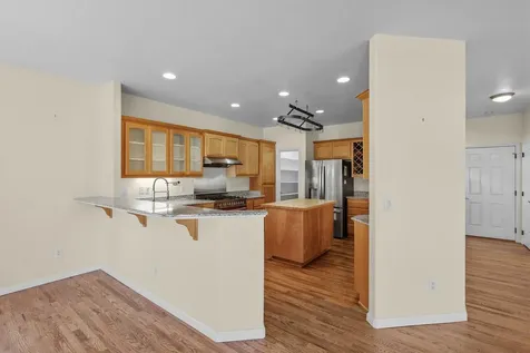 369 Meadow Drive Ashland OR 97520