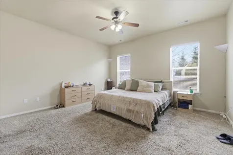 1154 Ashford Way Medford OR 97504