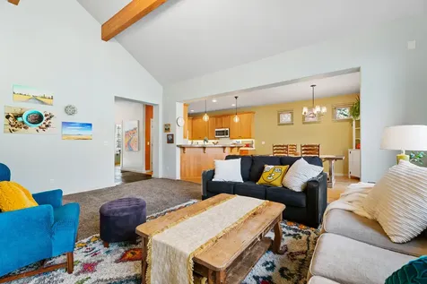 19525 Sugar Mill Loop Bend OR 97702