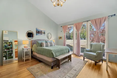 19525 Sugar Mill Loop Bend OR 97702