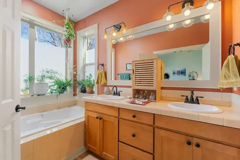 19525 Sugar Mill Loop Bend OR 97702