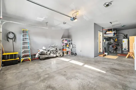 19525 Sugar Mill Loop Bend OR 97702