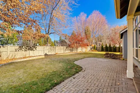 19525 Sugar Mill Loop Bend OR 97702