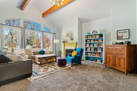 19525 Sugar Mill Loop Bend OR 97702