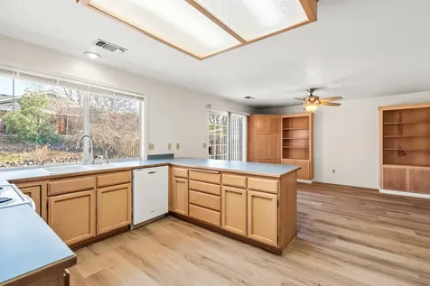 2368 Stonebrook Drive Medford OR 97504