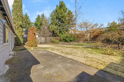 2368 Stonebrook Drive Medford OR 97504