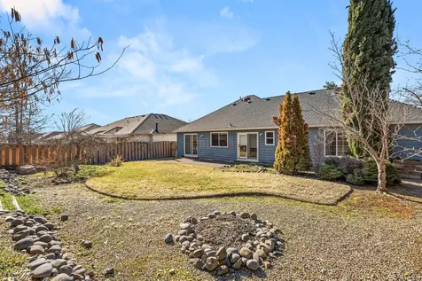 2368 Stonebrook Drive Medford OR 97504