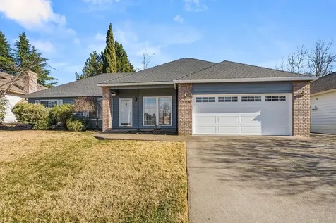 2368 Stonebrook Drive Medford OR 97504