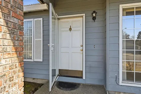 2368 Stonebrook Drive Medford OR 97504