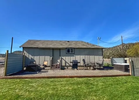 2797 SE Paulina Highway Prineville OR 97754