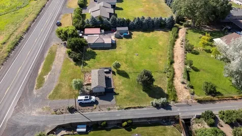 2797 SE Paulina Highway Prineville OR 97754
