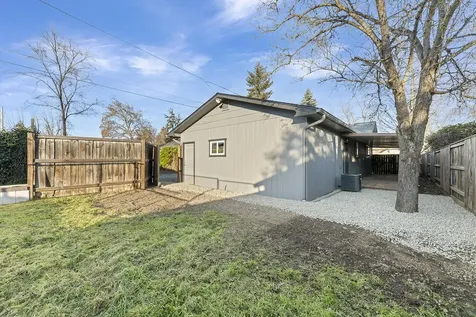 512 King Street Medford OR 97501