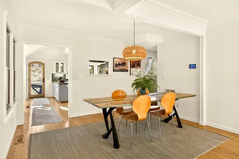 514 Granite Street Ashland OR 97520