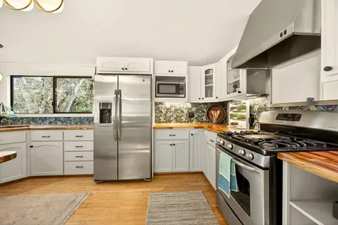 514 Granite Street Ashland OR 97520