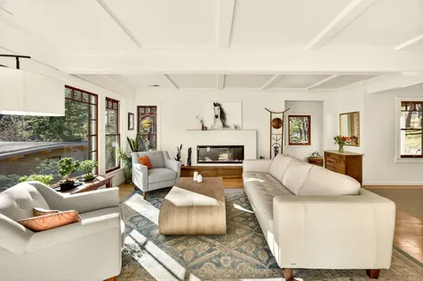 514 Granite Street Ashland OR 97520