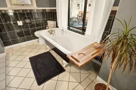 514 Granite Street Ashland OR 97520