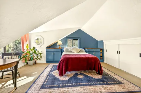 514 Granite Street Ashland OR 97520