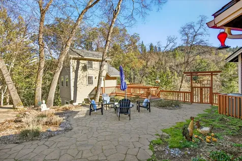 514 Granite Street Ashland OR 97520