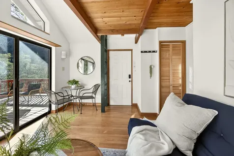 514 Granite Street Ashland OR 97520