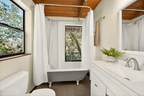 514 Granite Street Ashland OR 97520