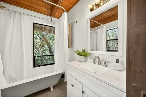 514 Granite Street Ashland OR 97520