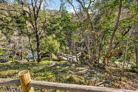 514 Granite Street Ashland OR 97520