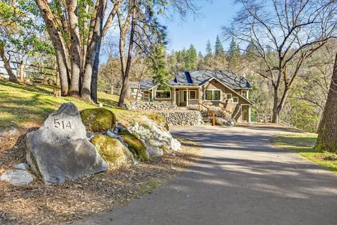 514 Granite Street Ashland OR 97520