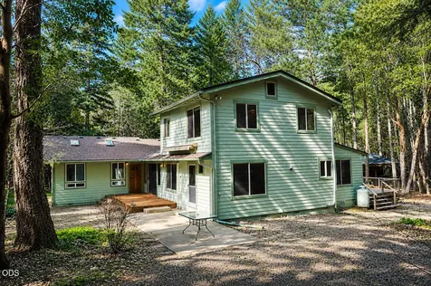 8843 Deer Creek Road Selma OR 97538