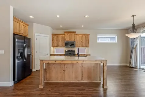 950 NE Steins Pillar Drive Prineville OR 97754