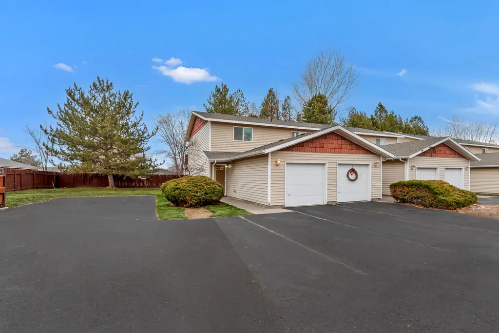 2610 SW 23rd Street Redmond OR 97756