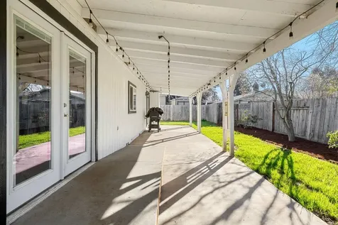 1855 Nancy Avenue Central Point OR 97502